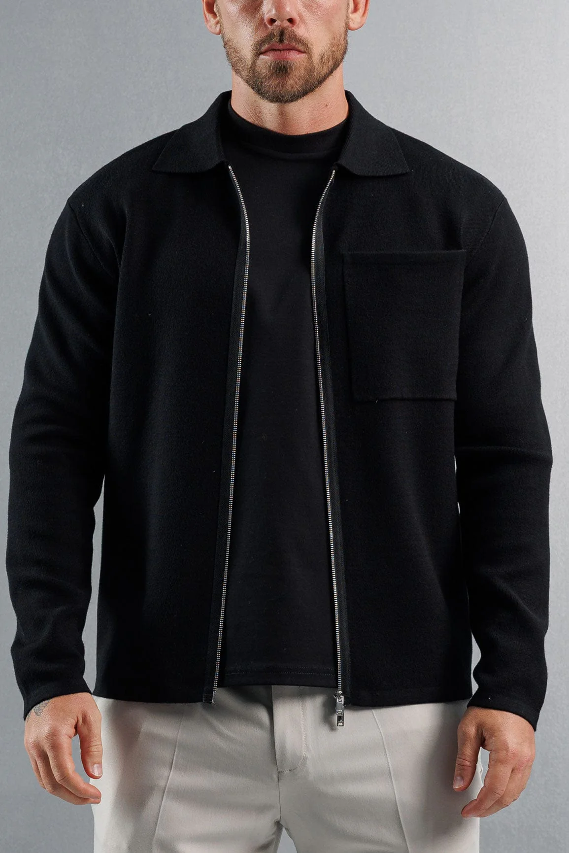 KNITTED ZIP UP CARDIGAN - BLACK