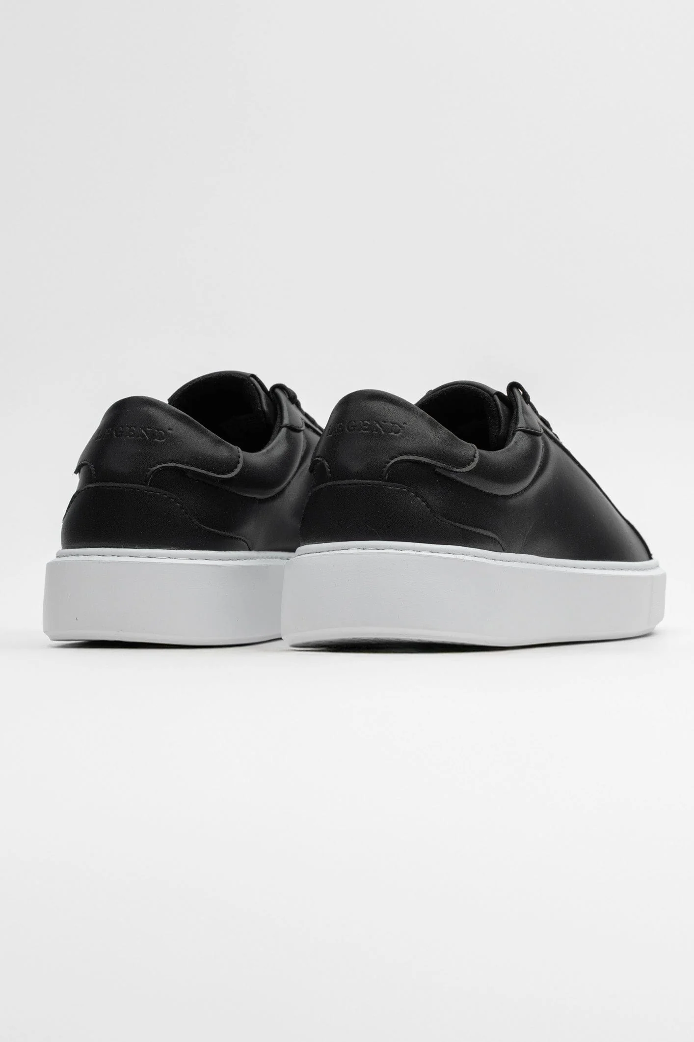 LEATHER TRAINER - BLACK - Image 4