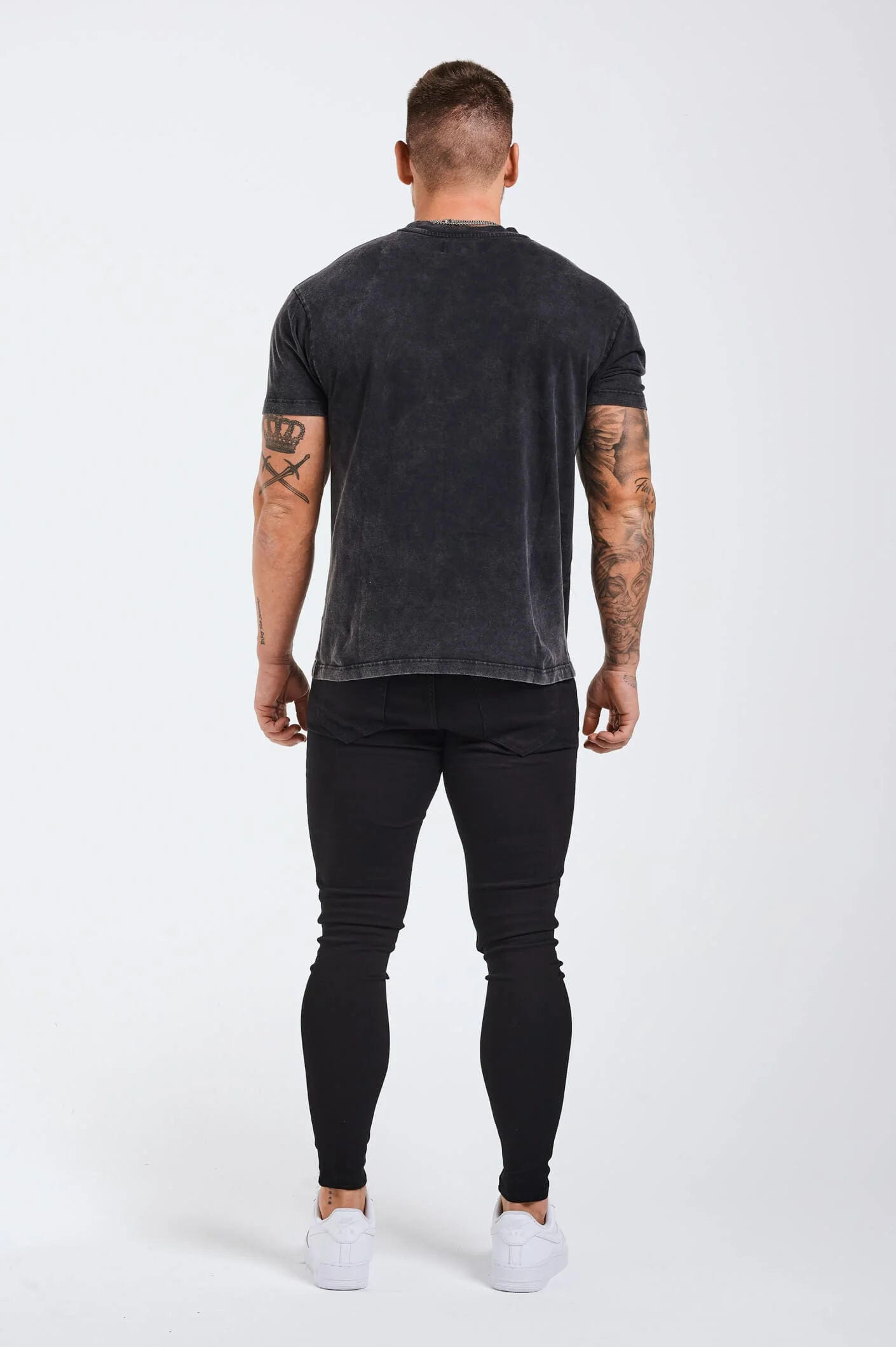 PREMIUM BASICS T-SHIRT - WASHED GREY - Image 8