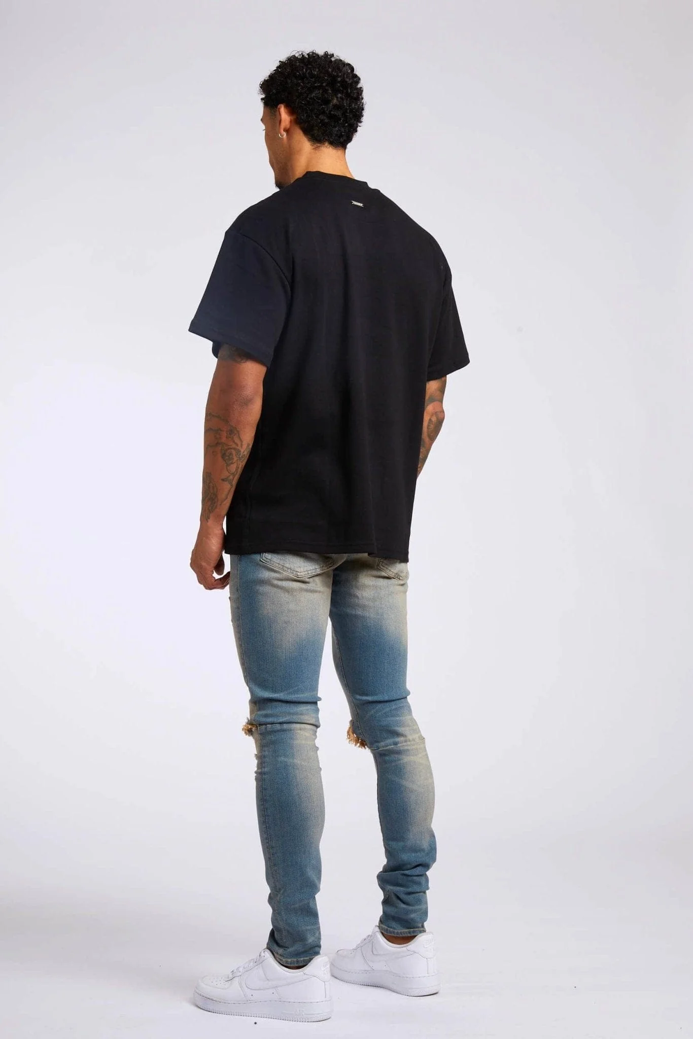 PREMIUM SKINNY FIT JEANS - STONE WASH DESTROYED KNEE - Image 4