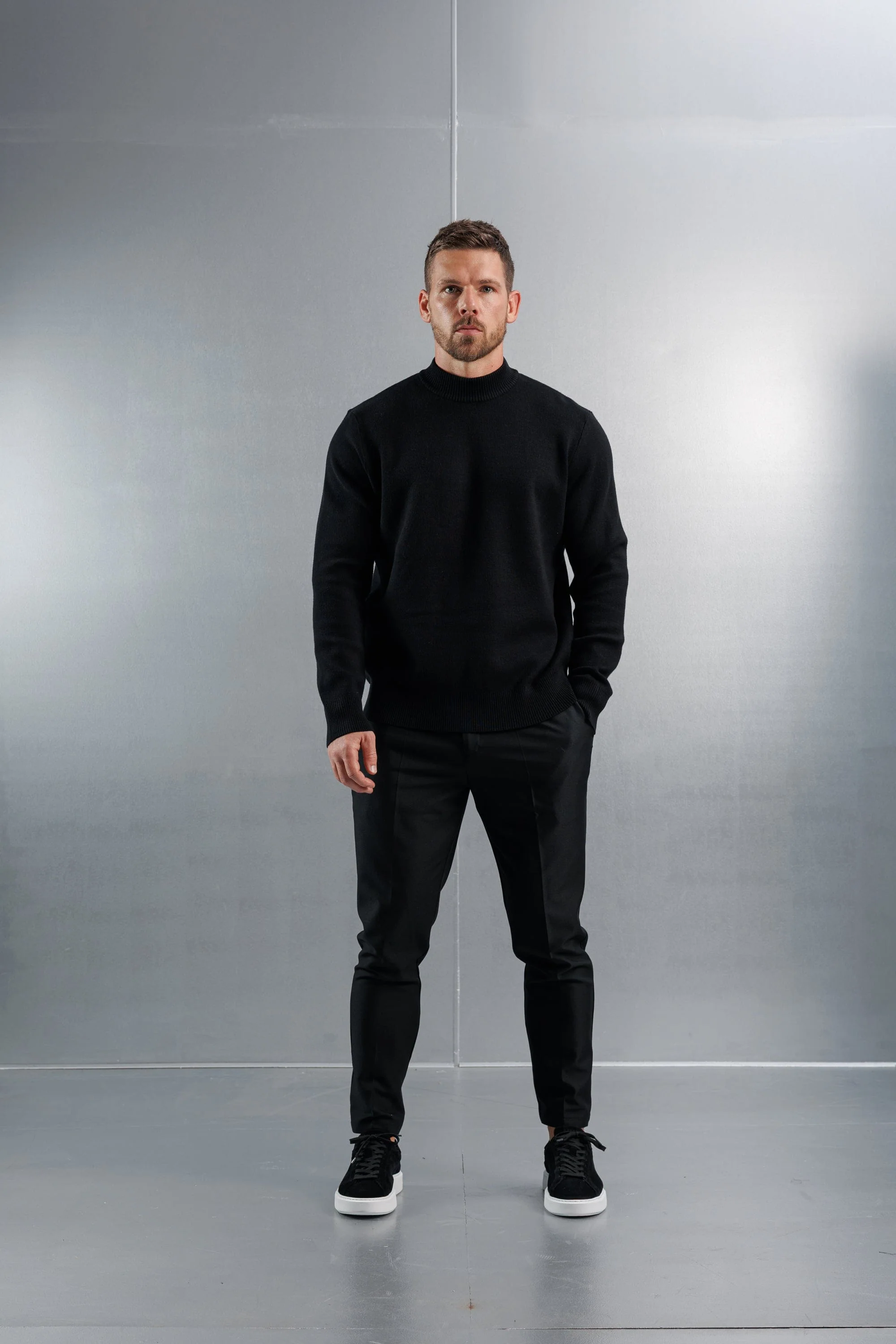 MOCK NECK SWEATER - BLACK - Image 2