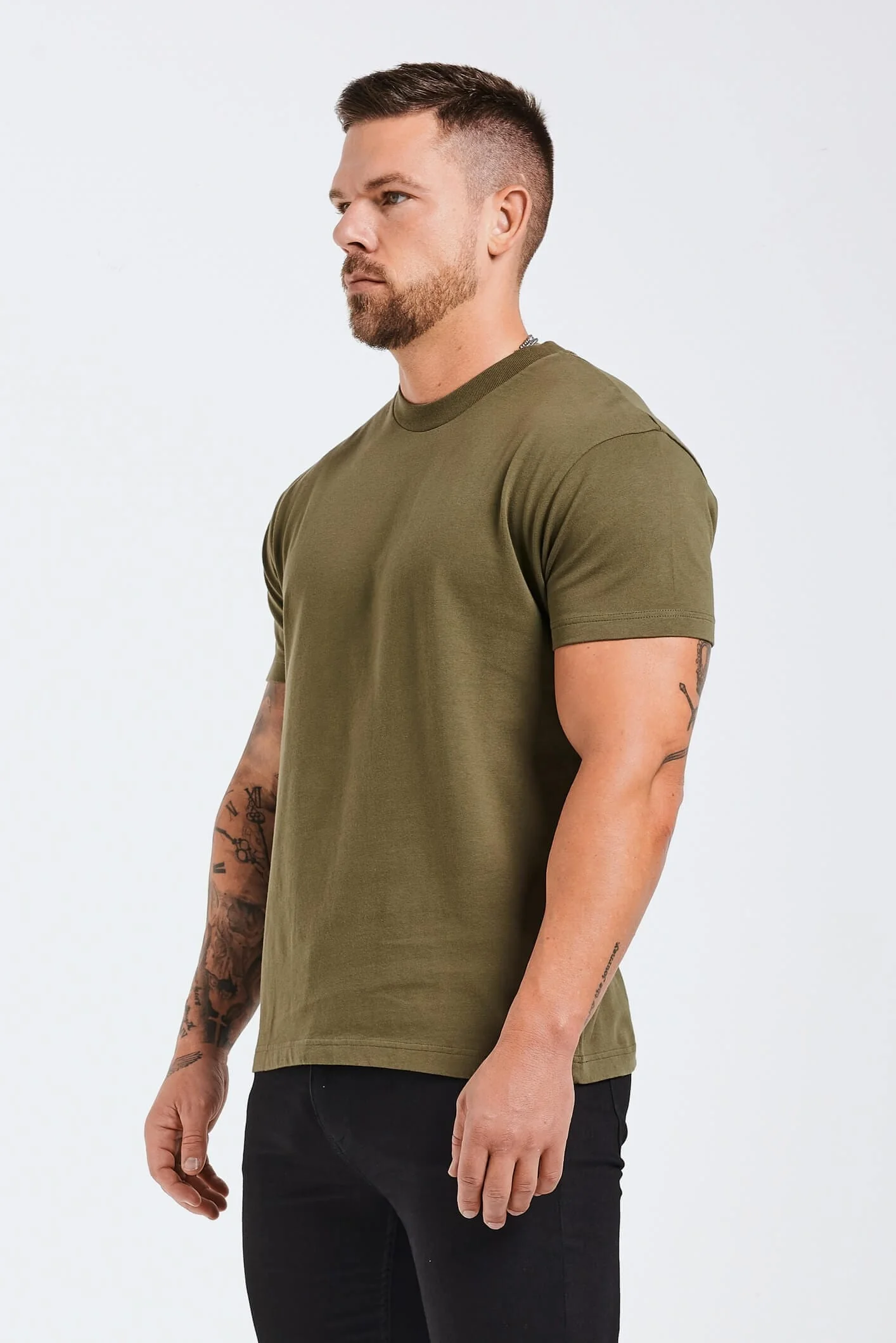 PREMIUM BASICS T-SHIRT - OLIVE - Image 6