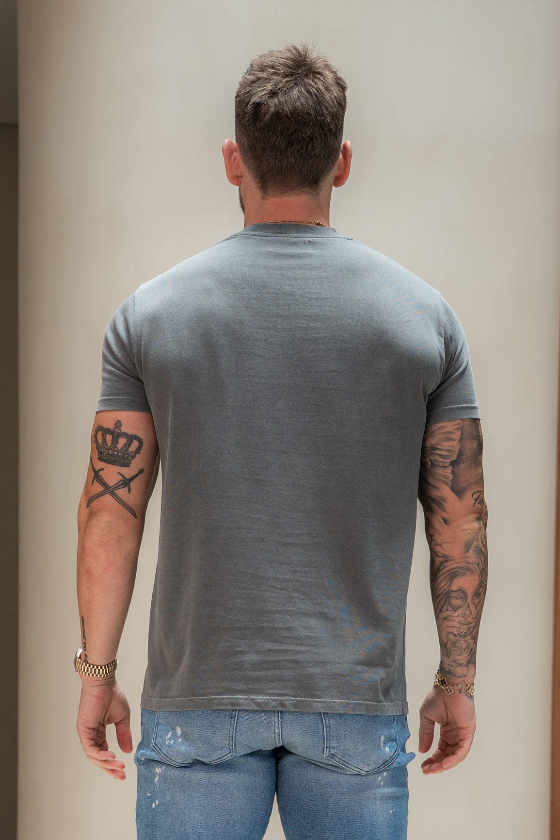 PREMIUM BASICS T-SHIRT - VINTAGE GREY - Image 5