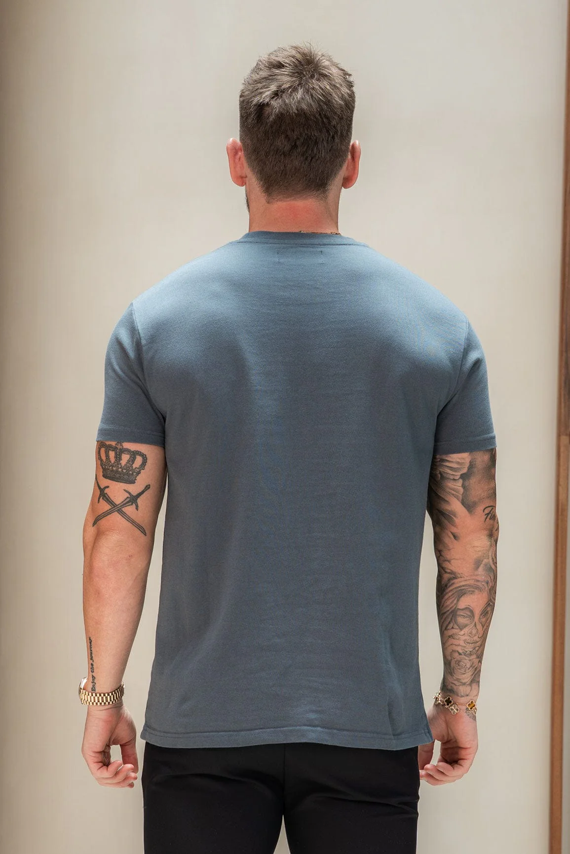 PREMIUM BASICS T-SHIRT - VINTAGE INDIGO - Image 4