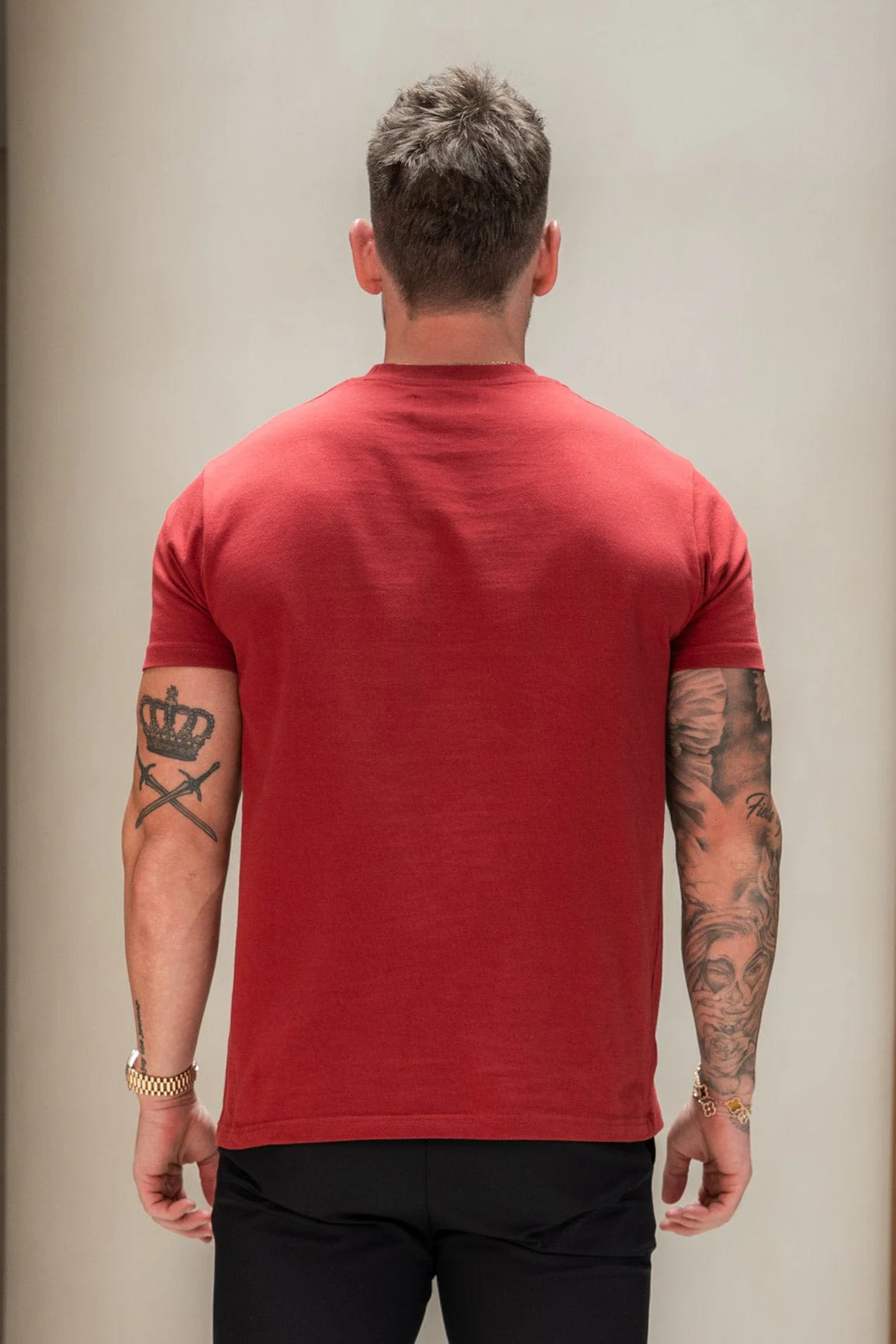 PREMIUM BASICS T-SHIRT - BURGUNDY - Image 5