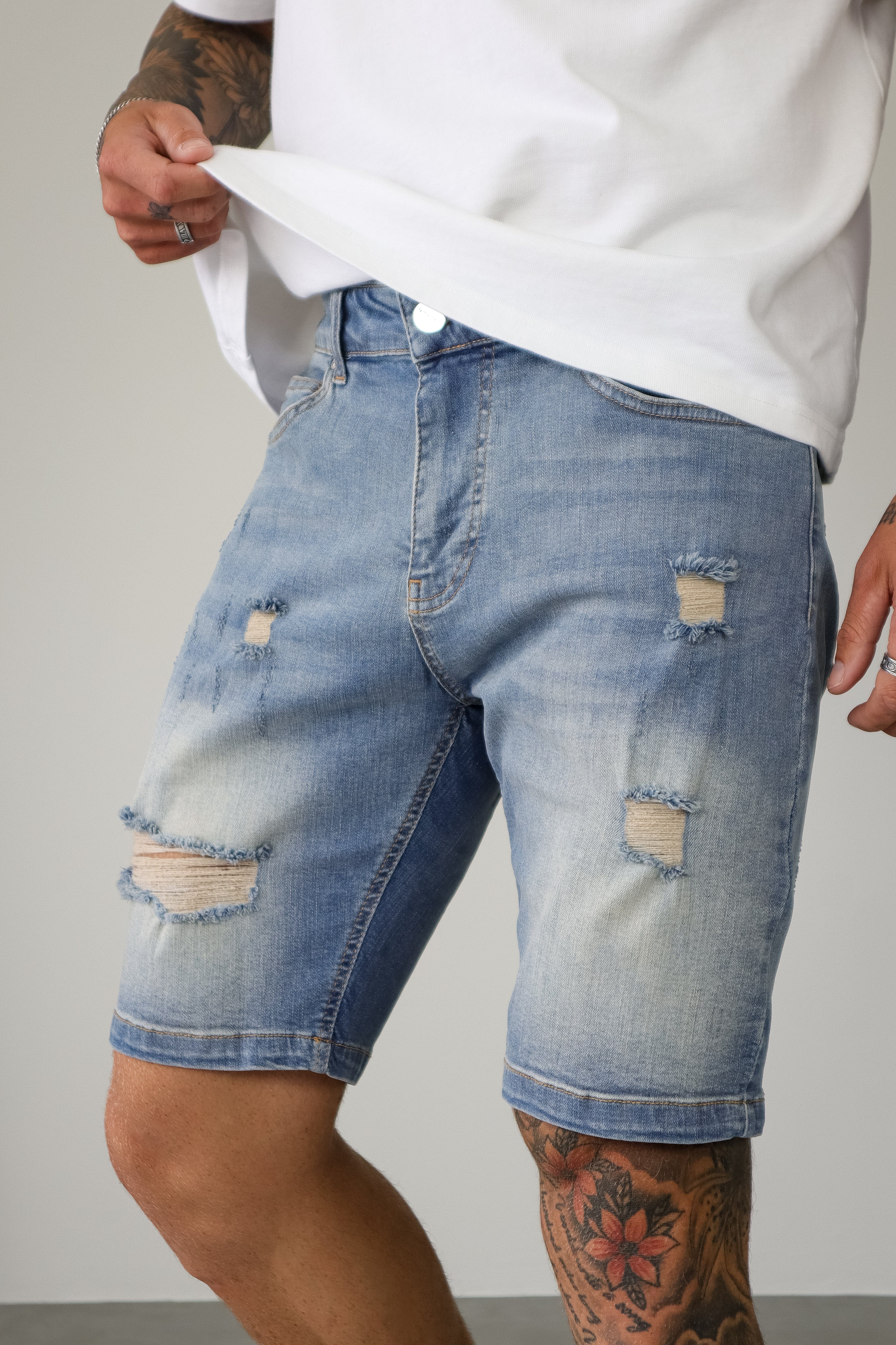 SLIM DENIM SHORT - STRONG WASH MID BLUE - Image 5