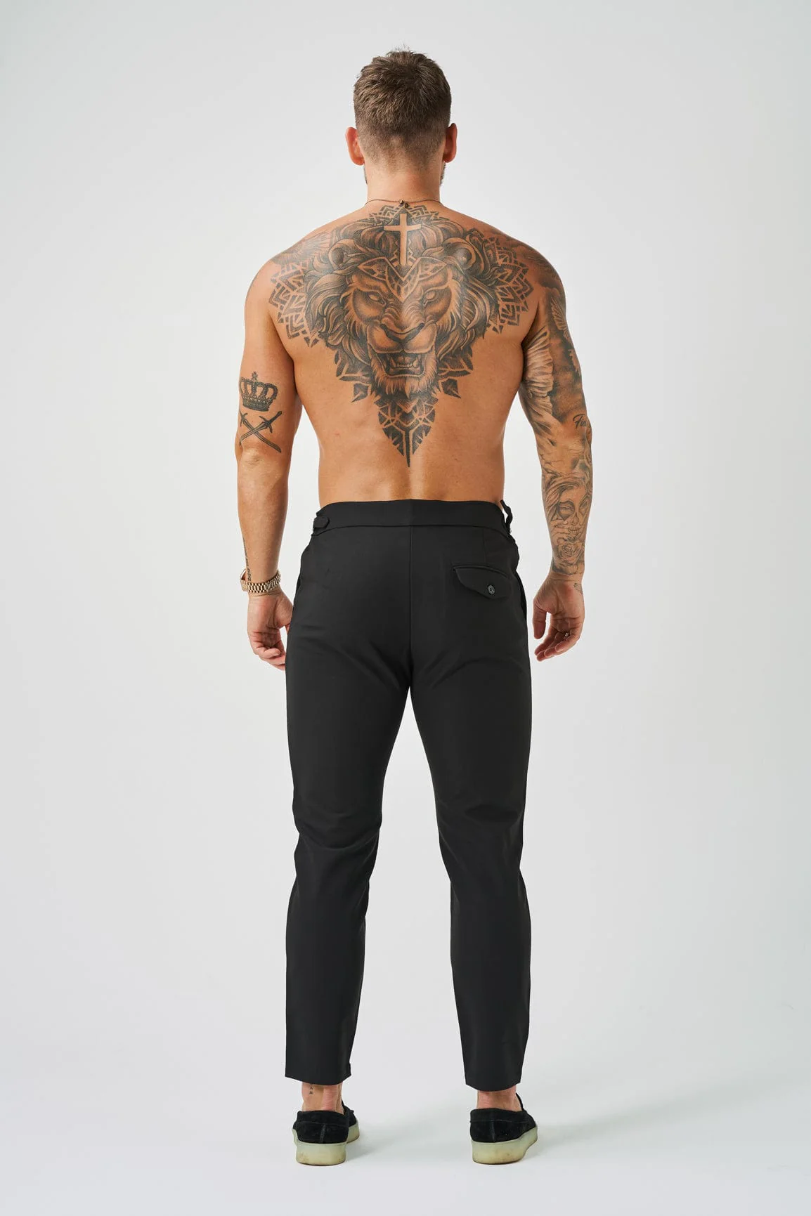 SLIM FIT PLAIN STRETCH TROUSER W/ SIDE CINCH - BLACK - Image 6