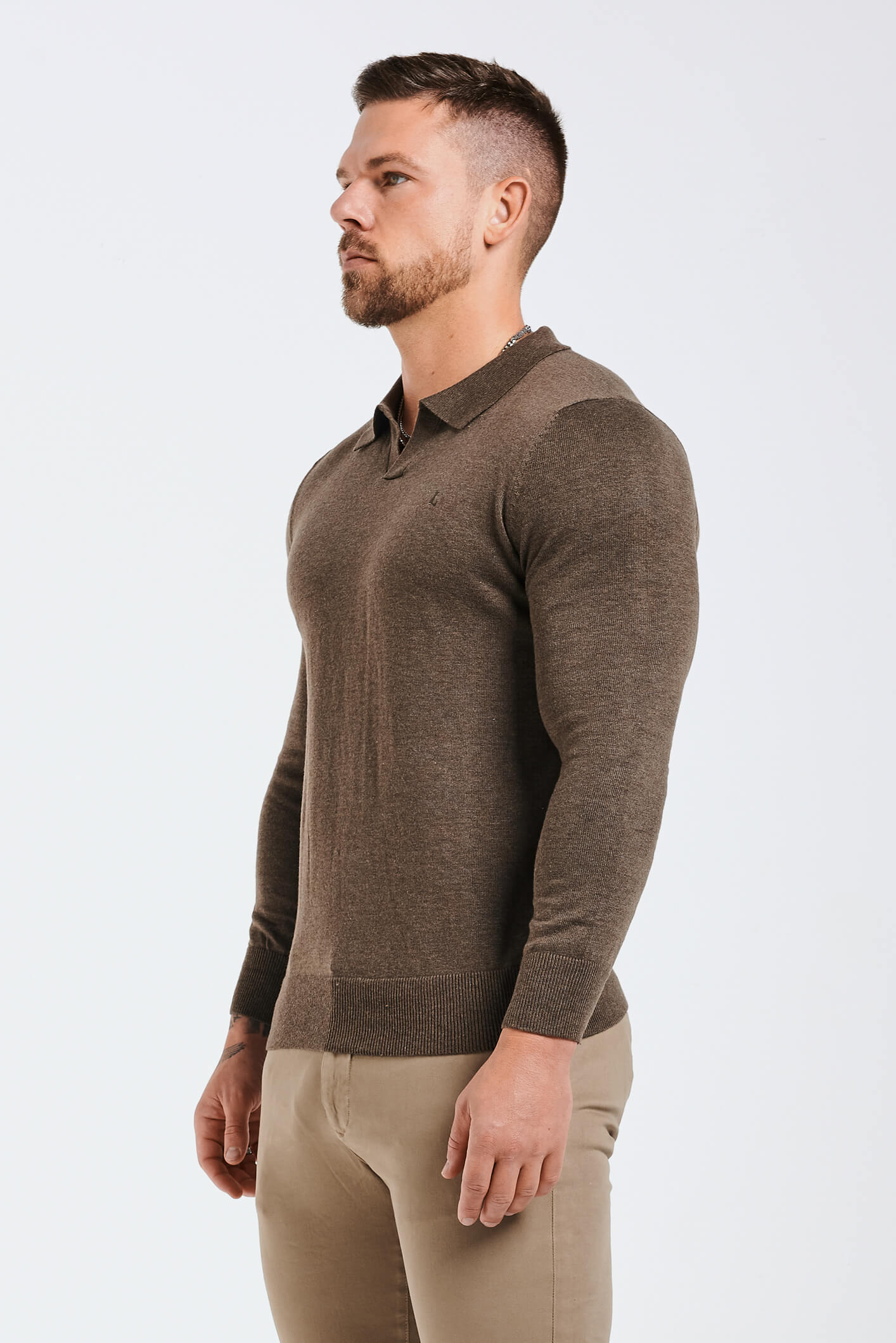 SPREAD COLLAR POLO - BROWN - Image 4
