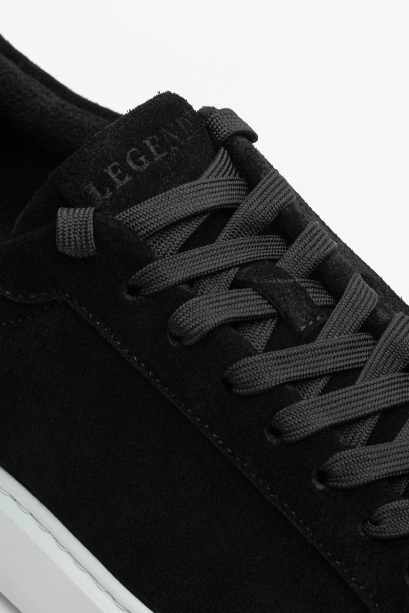 SUEDE TRAINER - BLACK - Image 4