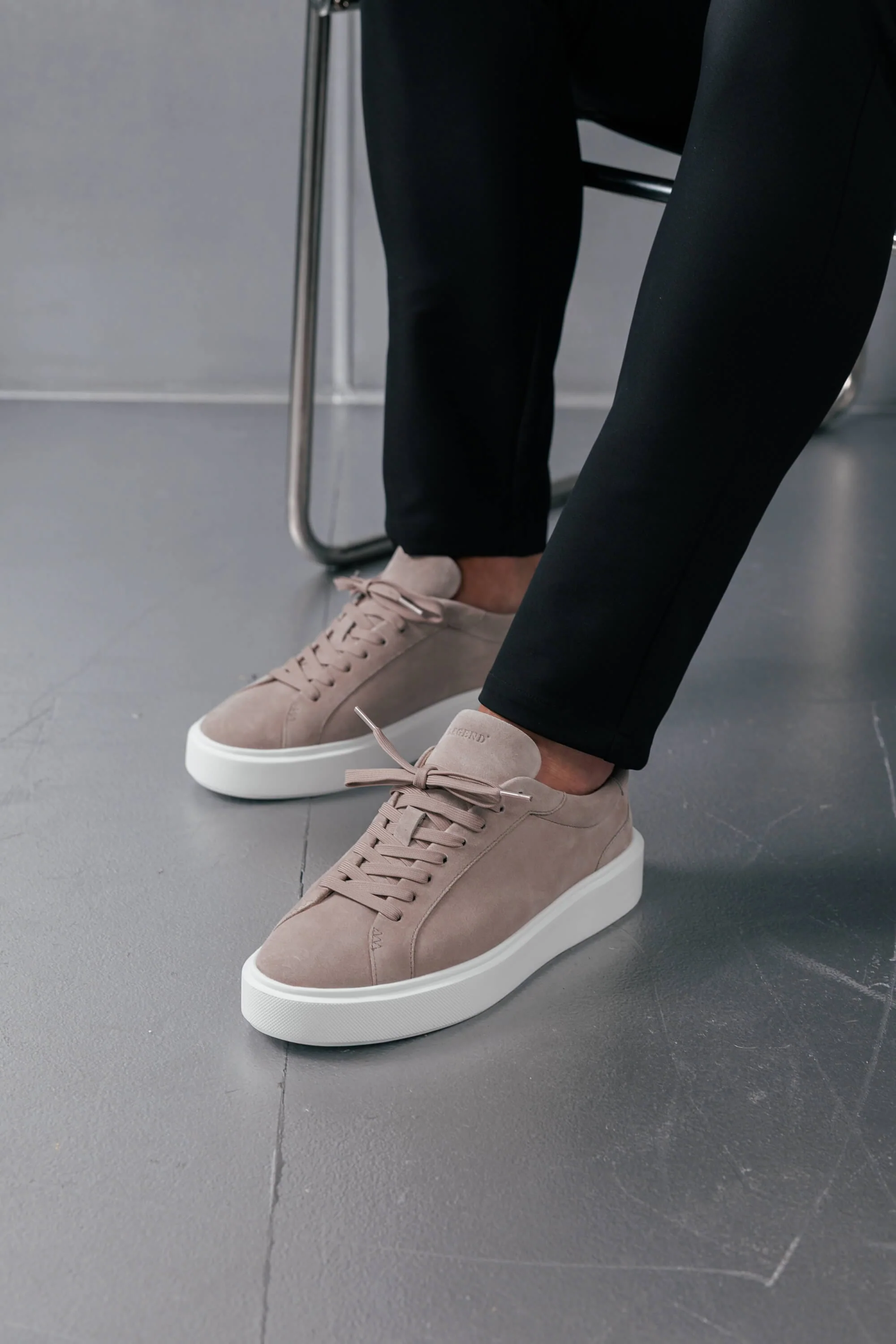 SUEDE TRAINER - BEIGE - Image 8