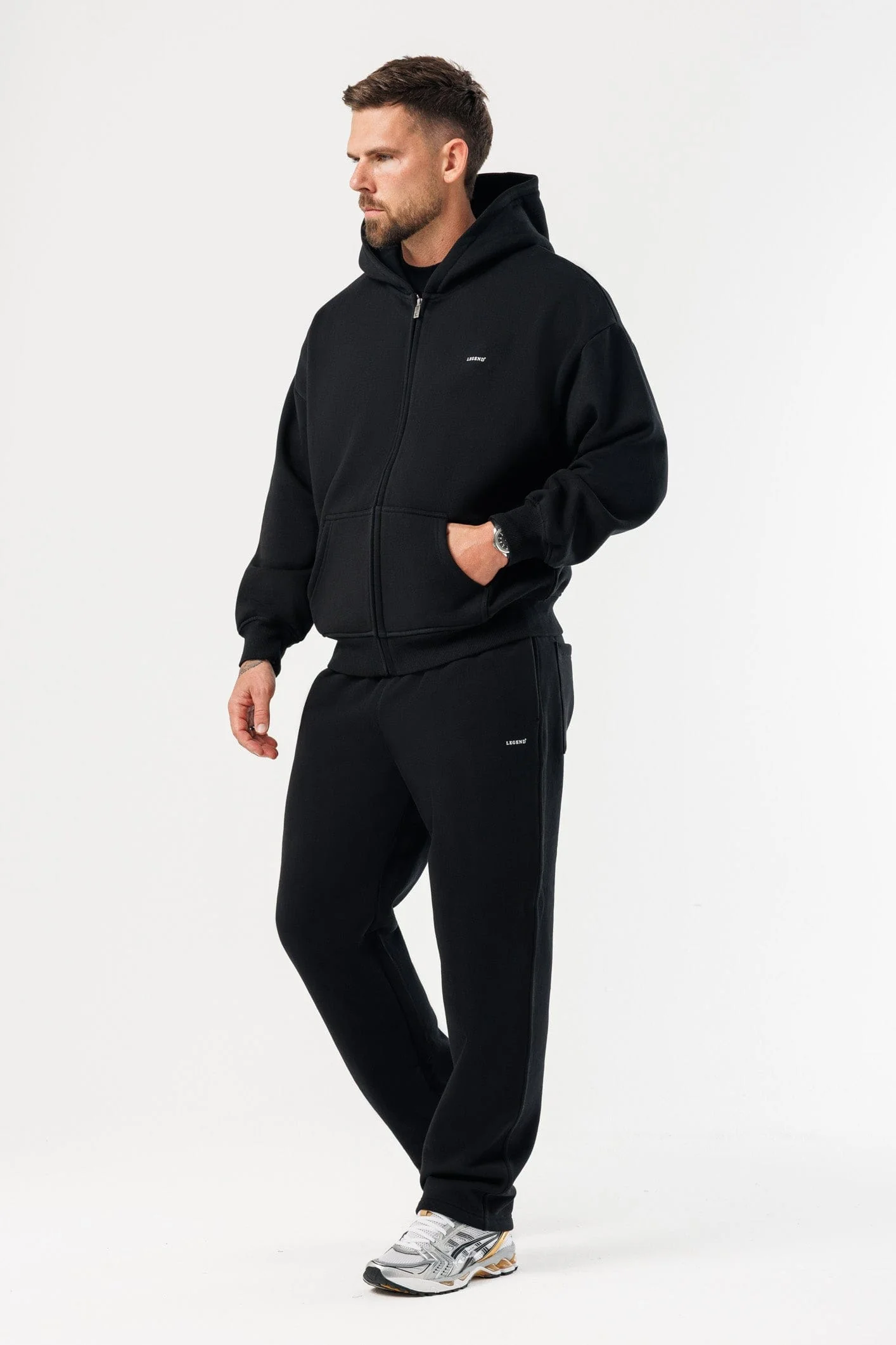 ZIPPED HOODIE - BLACK - Image 6